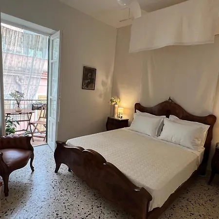 Sarmento Balcony Apartment