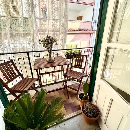 Sarmento Balcony * Carini