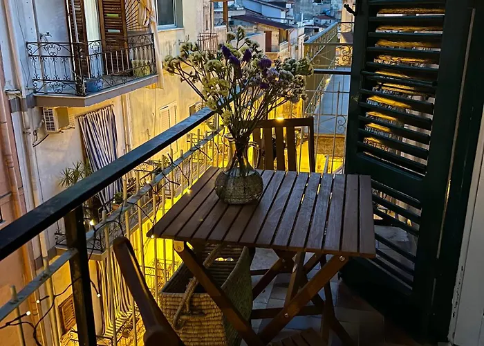 Sarmento Balcony 아파트 *